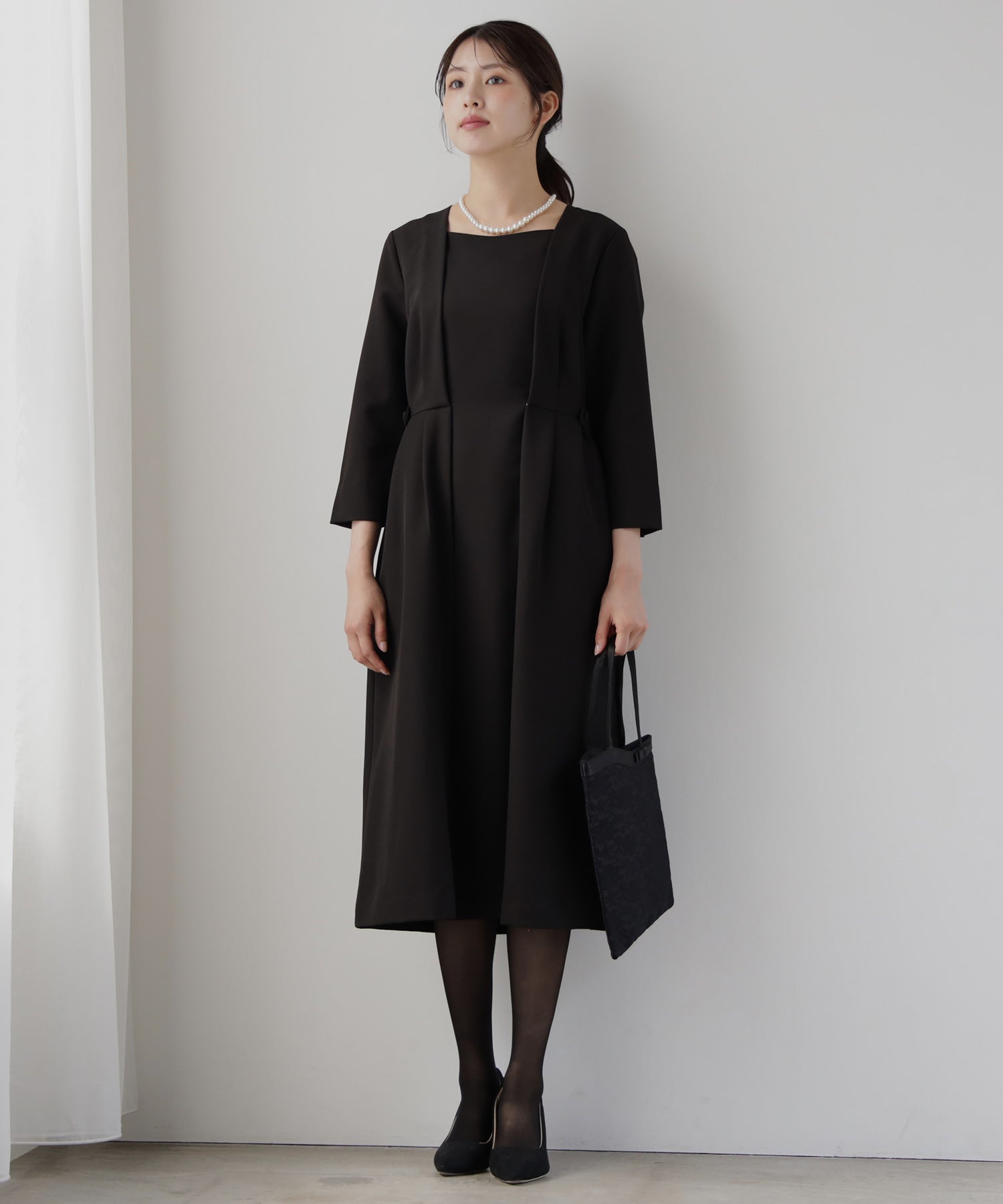 立体感が魅力のフォーマルワンピースdsy0141 ブラック – [公式]DRESS+