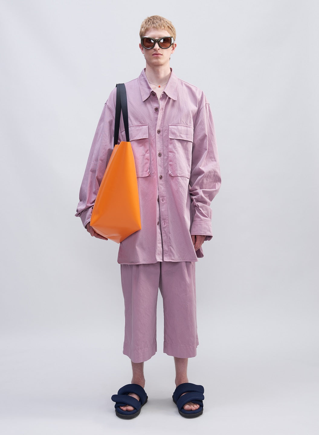 SS 22 メンズを表示 | Dries Van Noten