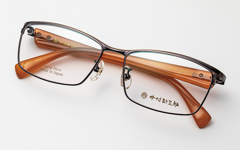 中村勘三郎」の眼鏡は、日本の伝統的な職人技が生む革新的な工芸品