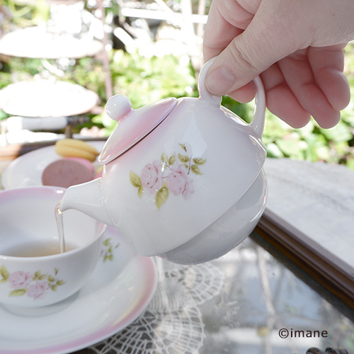 予約》イマン2周年記念限定 ダイアナローズ ティーフォーワン