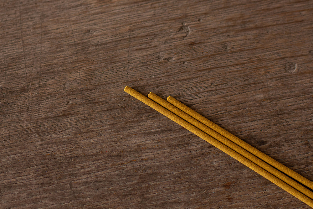 線香 紙箱 / 祇園の舞妓