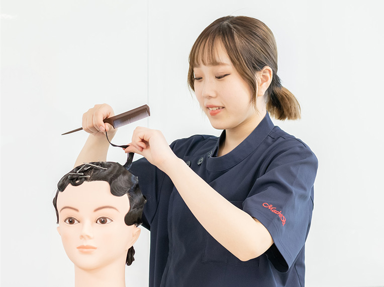 実習内容｜町田美容専門学校高等課程
