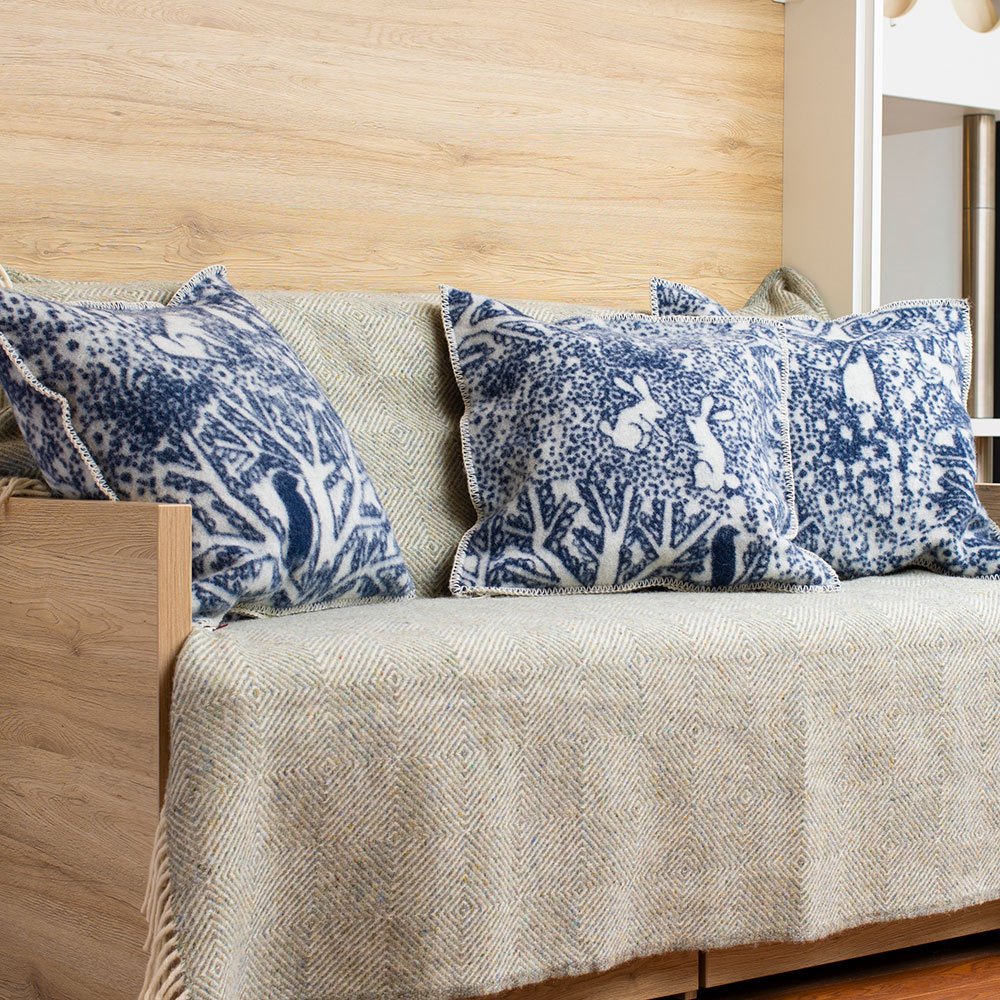 KLIPPAN/クリッパン ウールクッションカバー rabbits play, birds rest