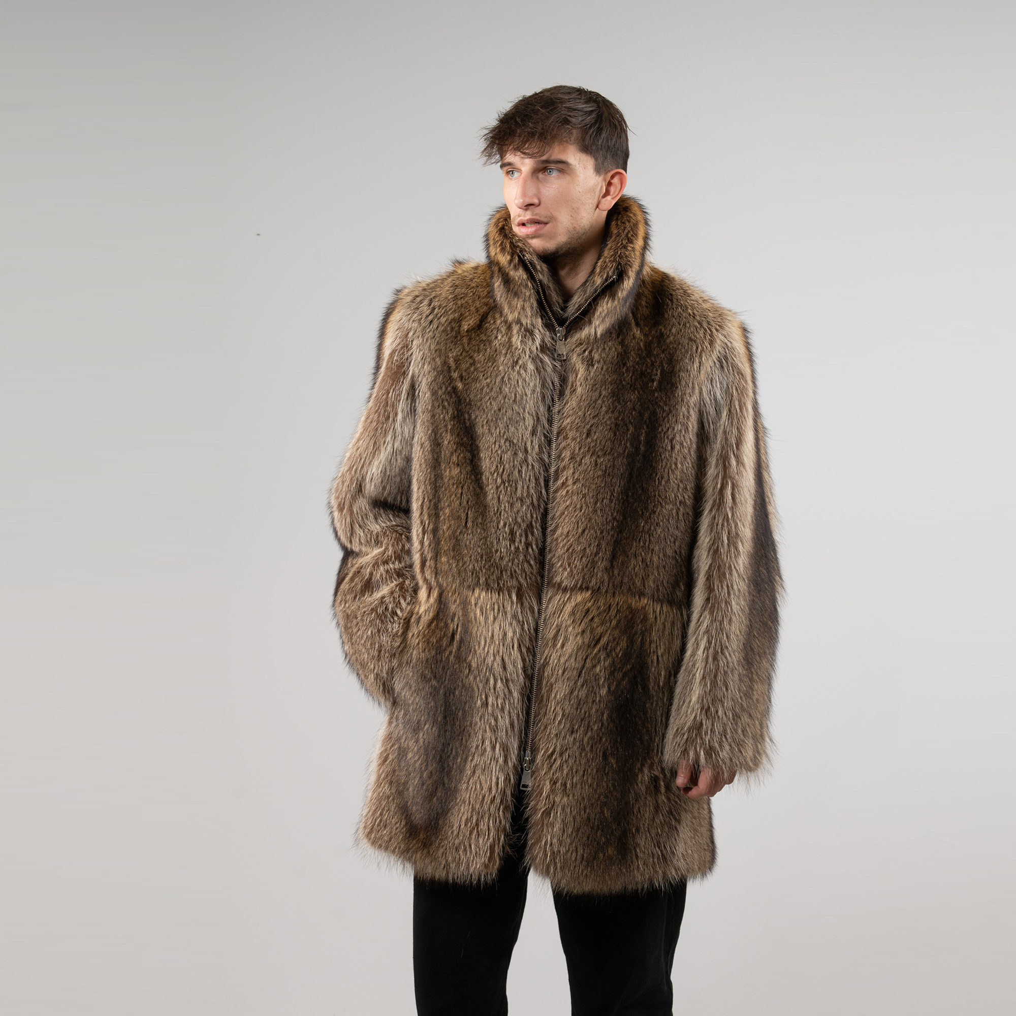 Raccoon fur coat with a collar in beige shade | eFurs