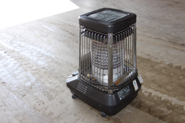 中古ブルーヒーター FM-107F ダイニチ エルピダあおば