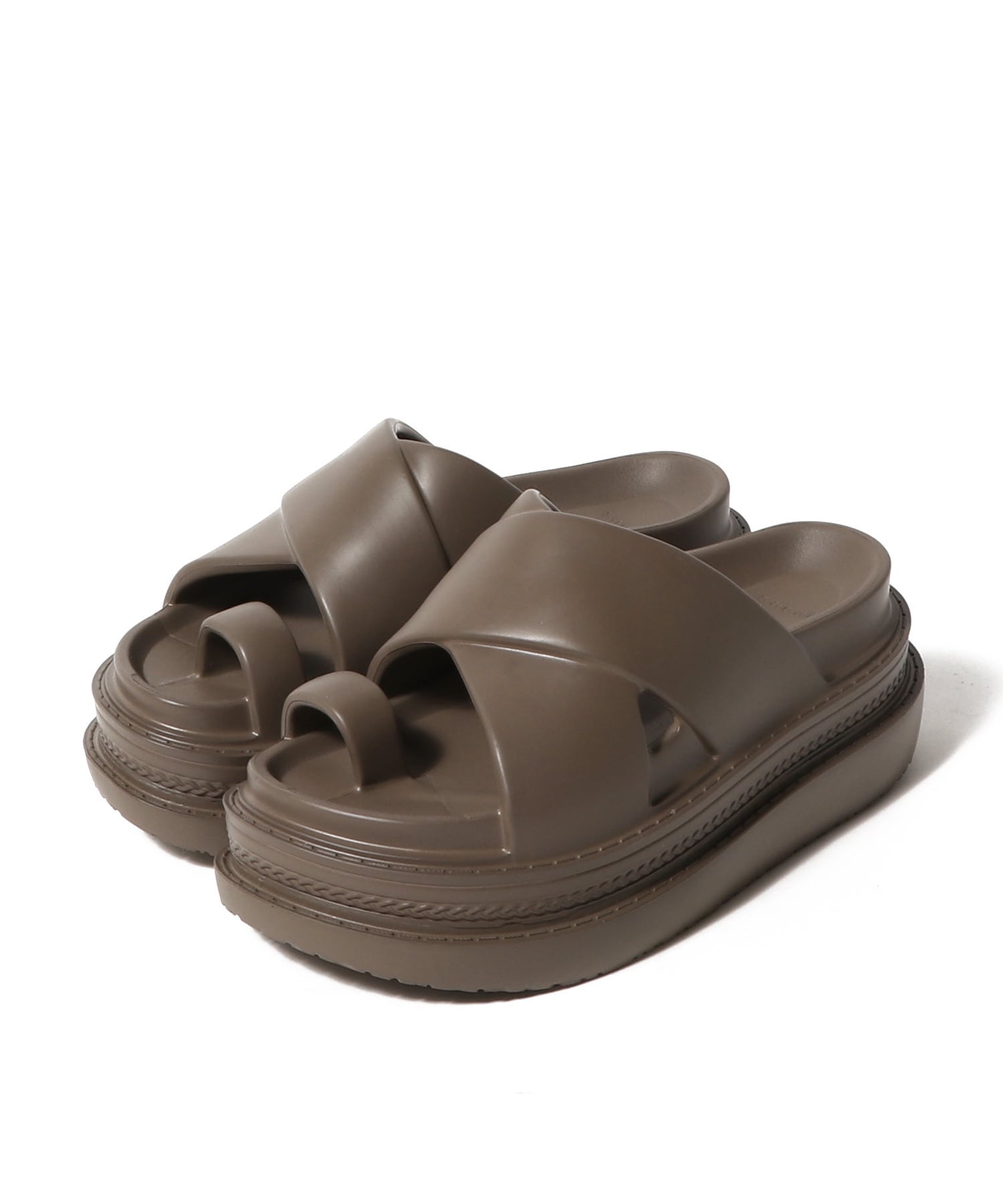 SACAI / Foam Multiple Sole サンダル｜ESTNATION ONLINE STORE