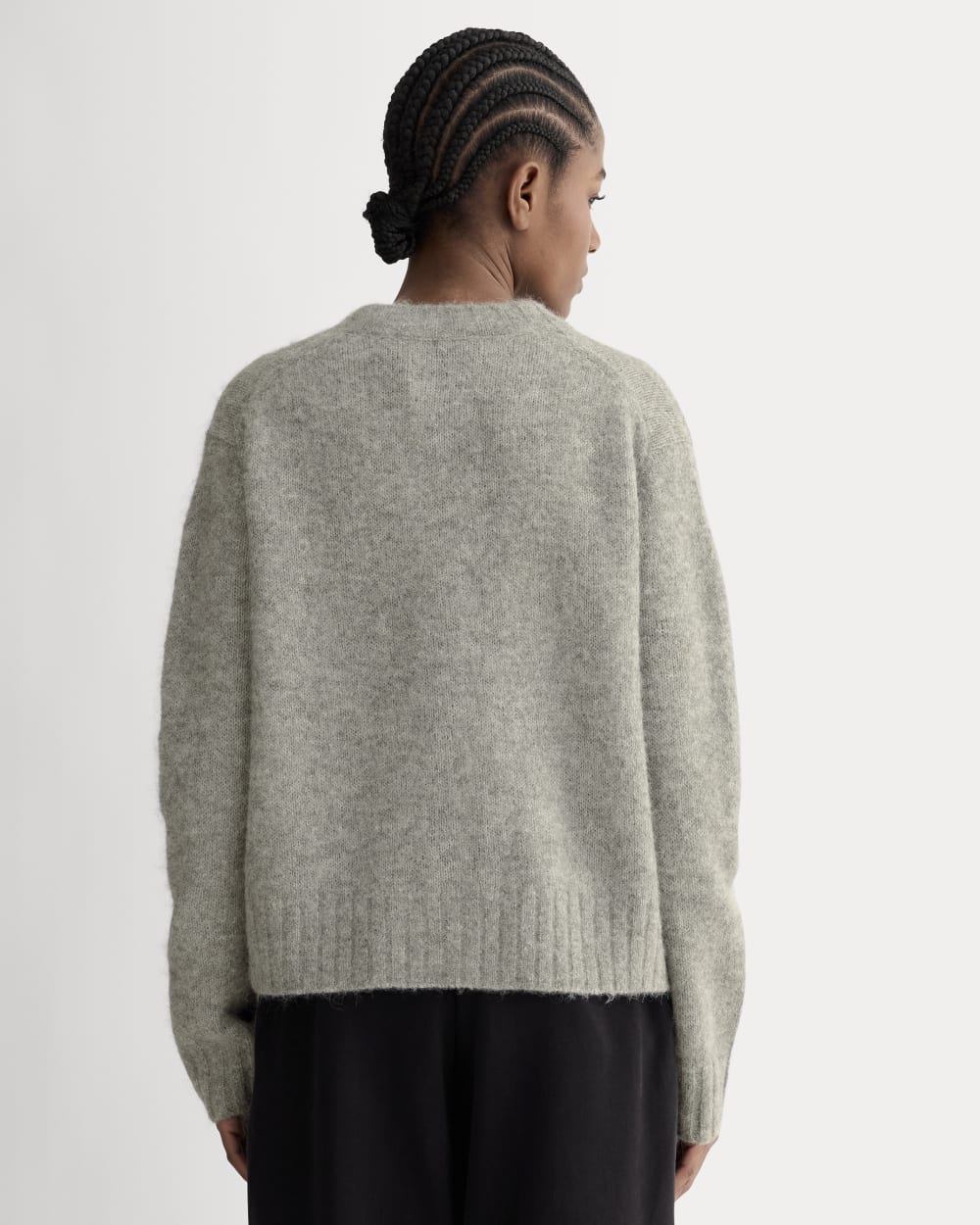The Crew Cardigan in Alpaca | Heather Stone Grey – Everlane