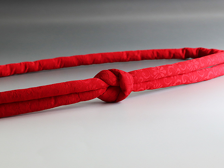 帯締め 丸ぐけ 菊唐草 本紅｜京都の着物和装小物 ゑり正