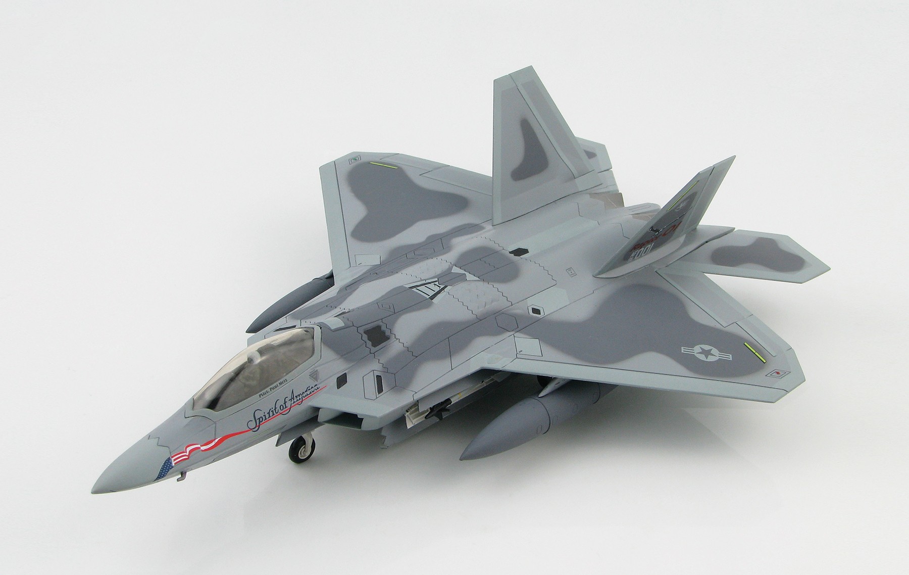 Hobby Master 1:72 Air Power Series F-22A Raptor 01 “Spirit of