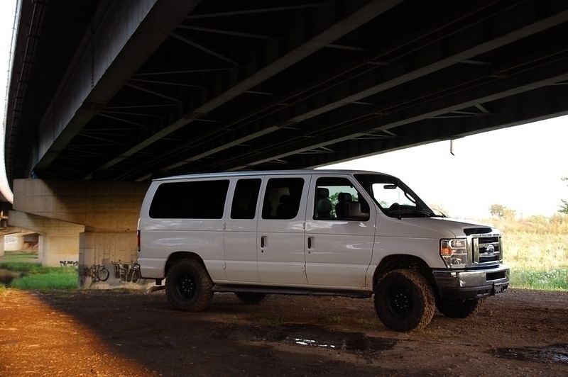 フォード エコノライン E150 ホワイト 中古車 情報 | EX-WORKS