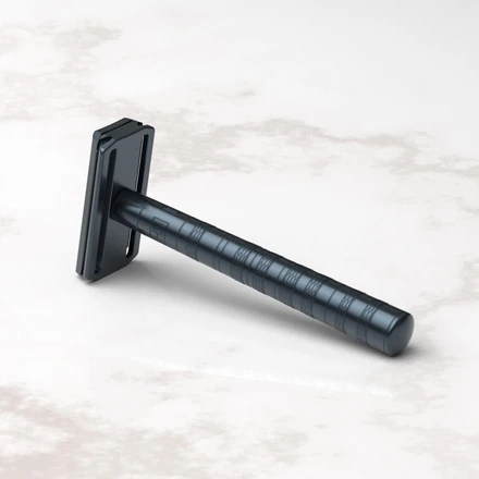 Safety Razor AGGRESSIVE Aluminium - Henson Shaving