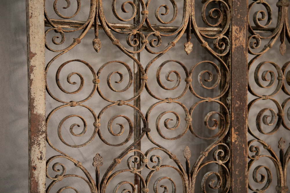 アンティーク アイアンフェンス(2枚組) – フランス、ヨーロッパの