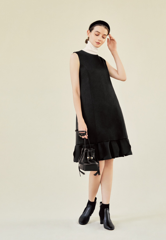 NOVEMBER 2021 | FOXEY - フォクシー