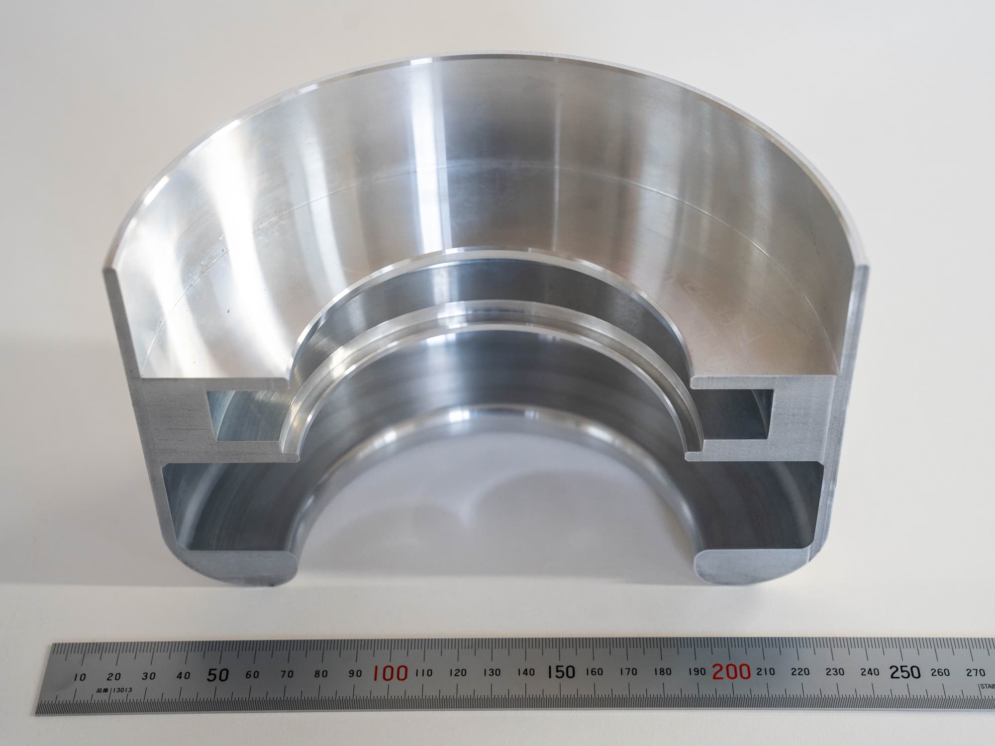 超硬切削加工やチタン・難削材の超精密微細加工 – 株式会社フォワード