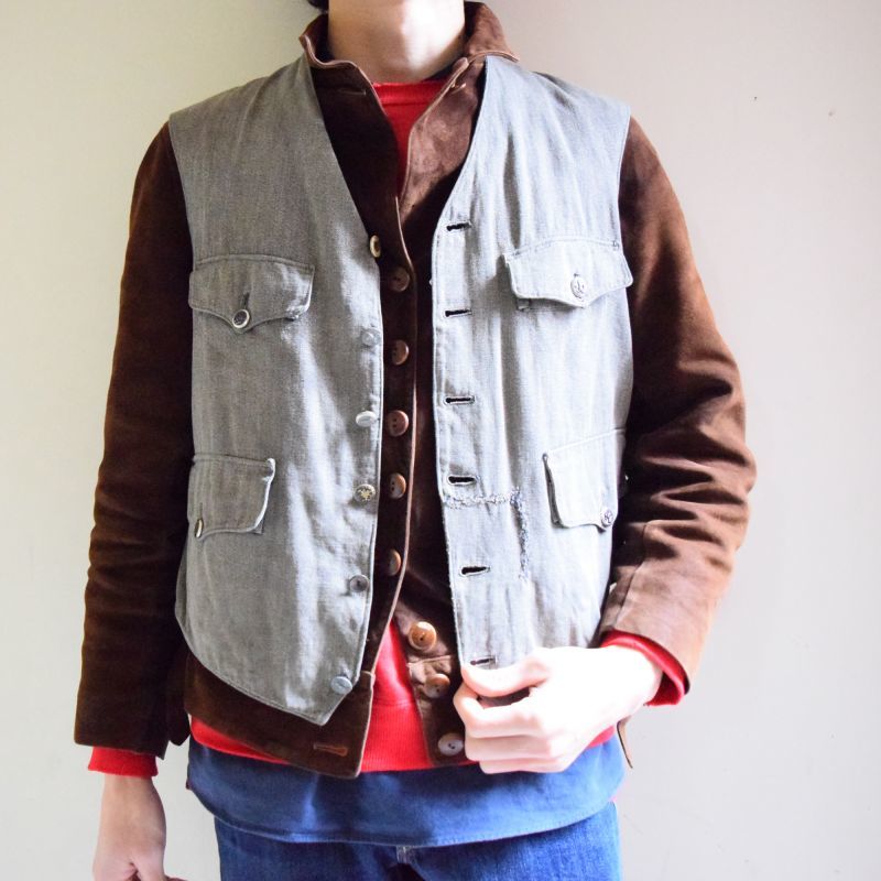 1930's フランス 2本針シンチバック付き動物ボタンブラック