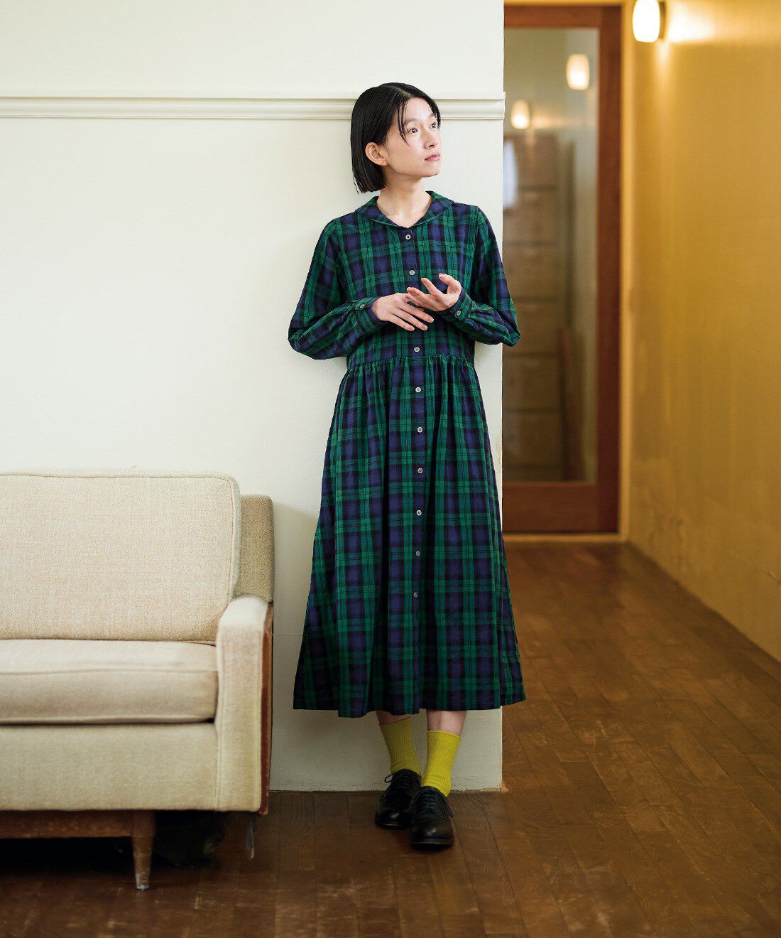 サニークラウズ セーラー衿のブラックウォッチワンピース〈レディース