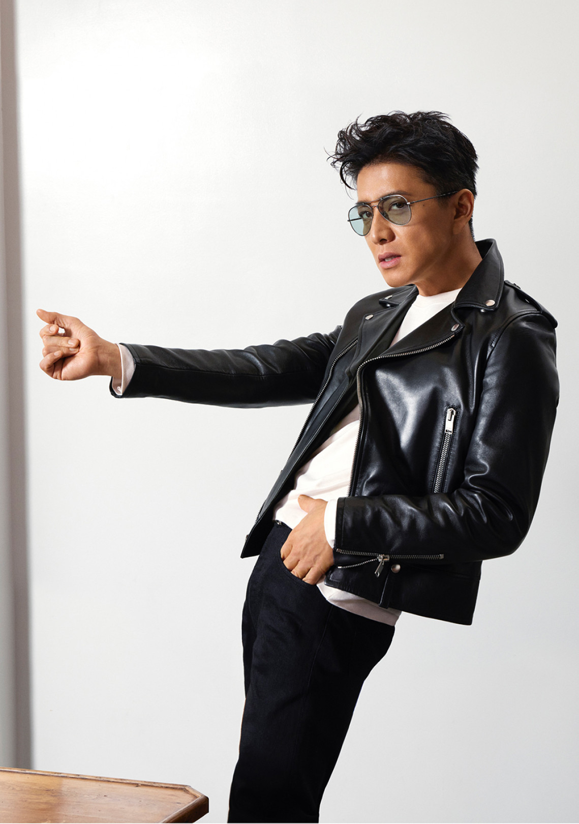 レイバン×木村拓哉、初のコラボアイウエア「RAY-BAN X TAKUYA KIMURA