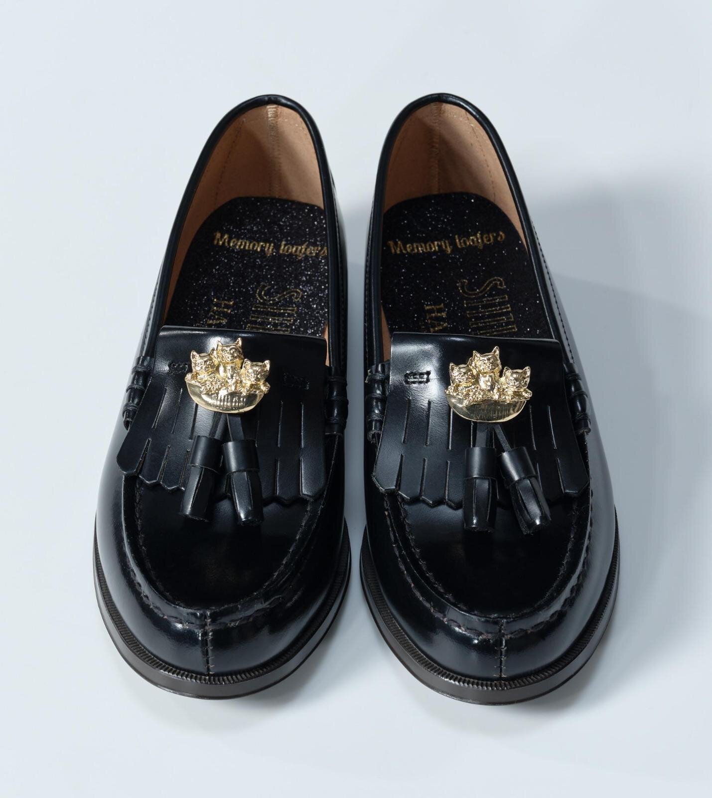 シーロン×ハルタ“星降る夜の猫”シューズ、3匹の子猫付きローファー