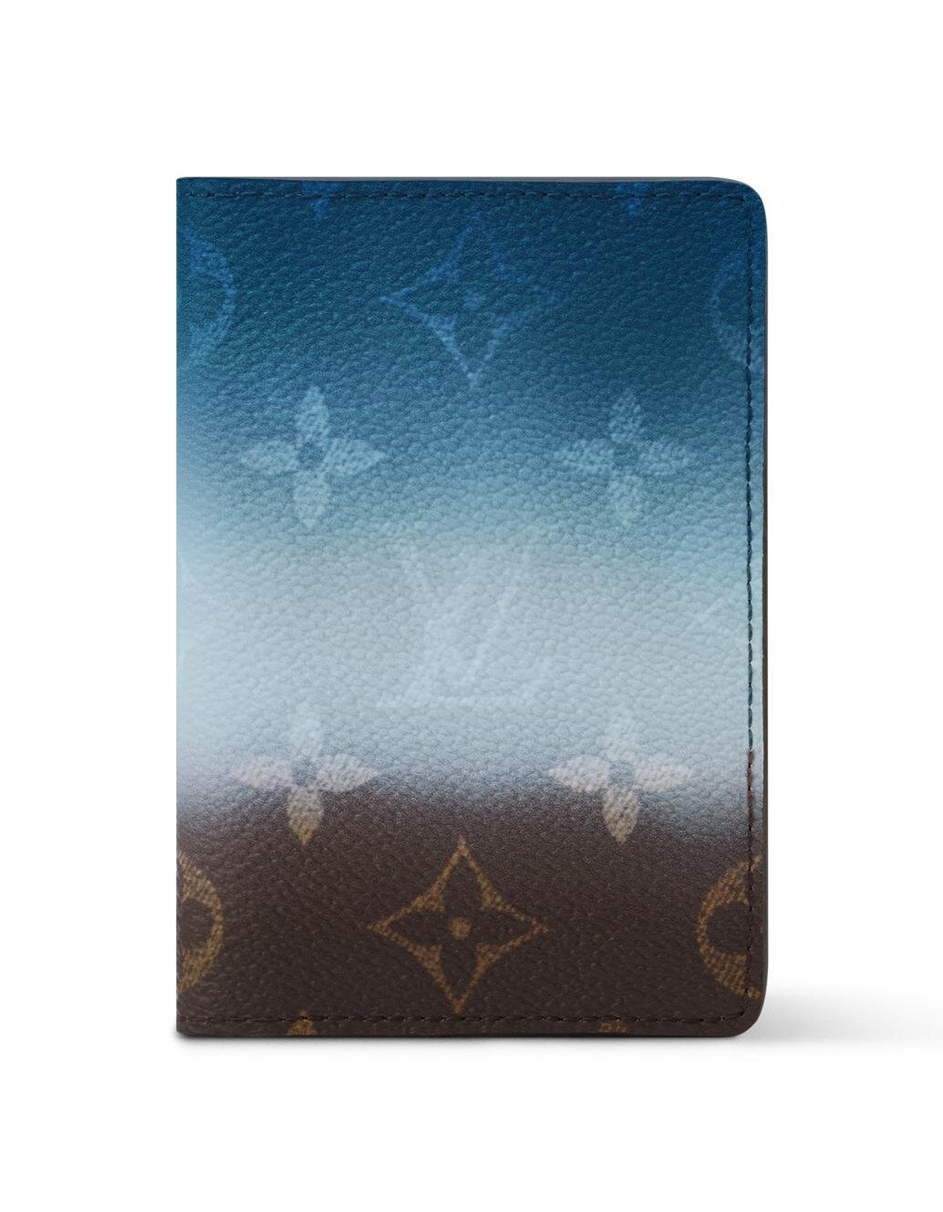 ルイ・ヴィトン“鮮やかグラデーション”のバッグ＆ミニ財布、ブルーor