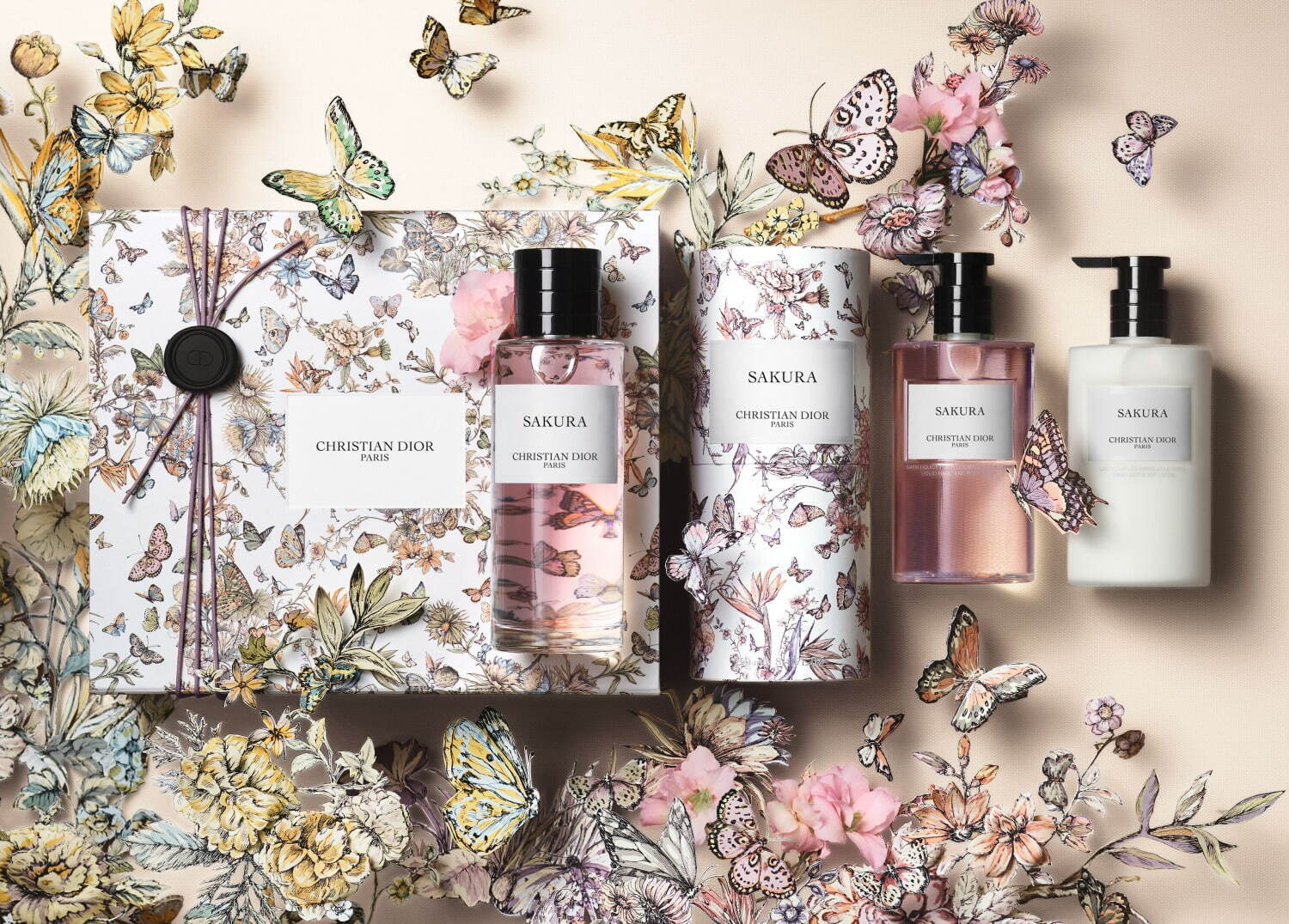 メゾン クリスチャン ディオール」人気のフローラル フレグランス“蝶と
