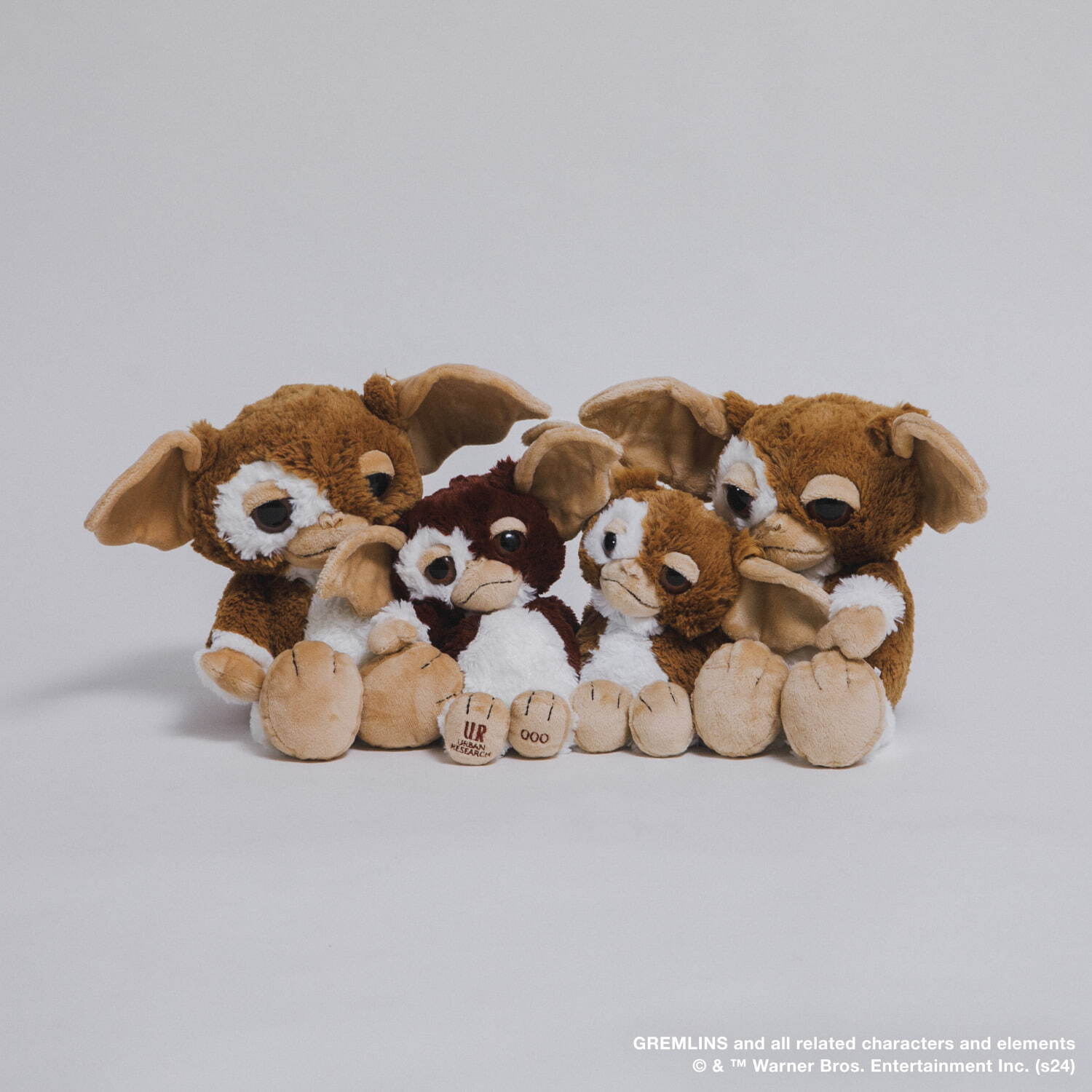 ニキ×映画『グレムリン』“ふわもこ×茶白”ギズモのぬいぐるみ、アーバン