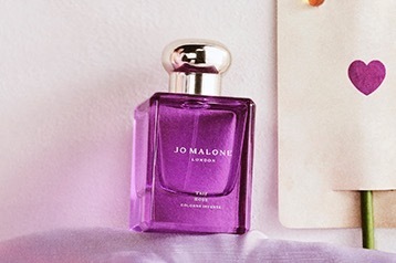 ジョー マローン ロンドン25年バレンタイン香水、“恋に落ちる”ピンク色