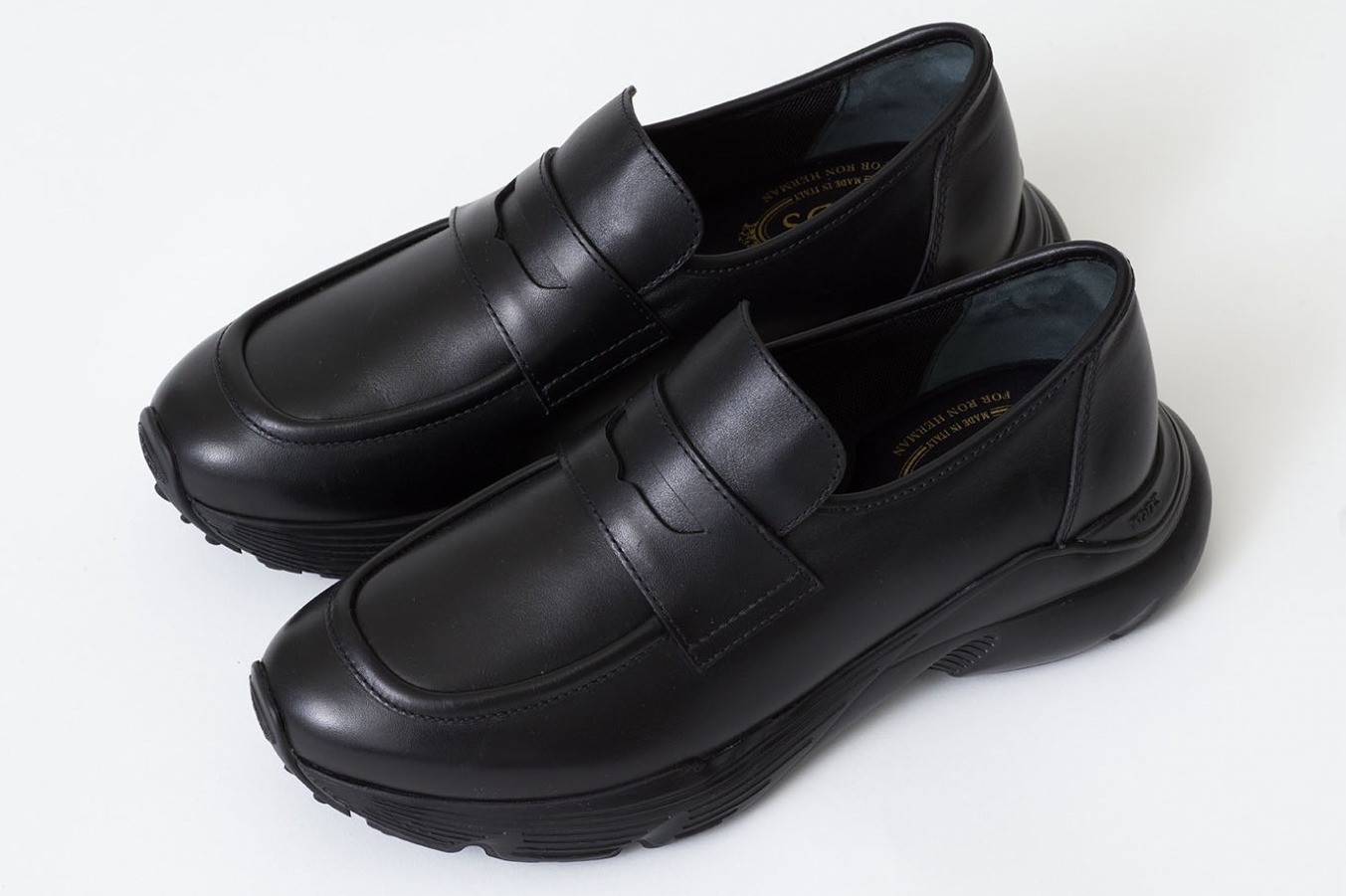 トッズ フォー ロンハーマン、ローファー風の厚底スニーカー＆2WAY