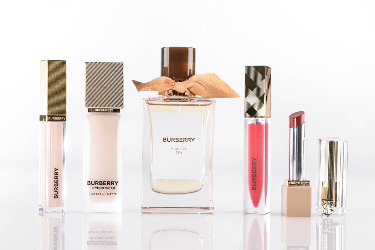 未使用品】バーバリー シグネチャー ハイ ティー オードパルファム