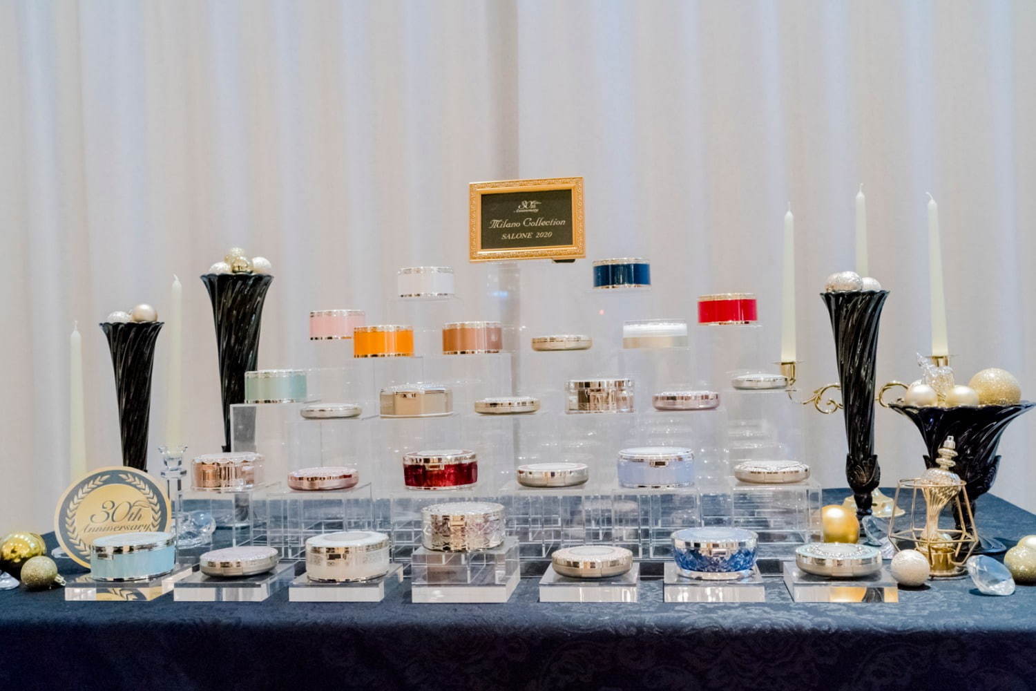 カネボウ化粧品 ミラノコレクション2020、煌めくステンドグラス×天使を