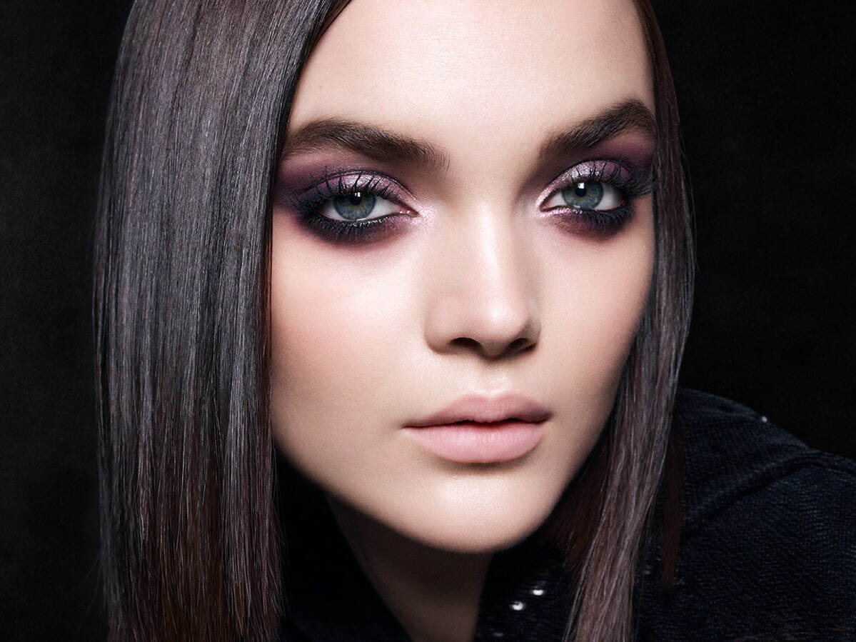 トム フォード ビューティ22年秋コスメ、輝く“バイオレット サテン”の