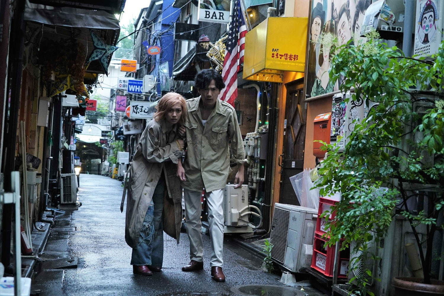 映画『ばるぼら』稲垣吾郎×二階堂ふみで手塚治虫の漫画を映像化、甘美