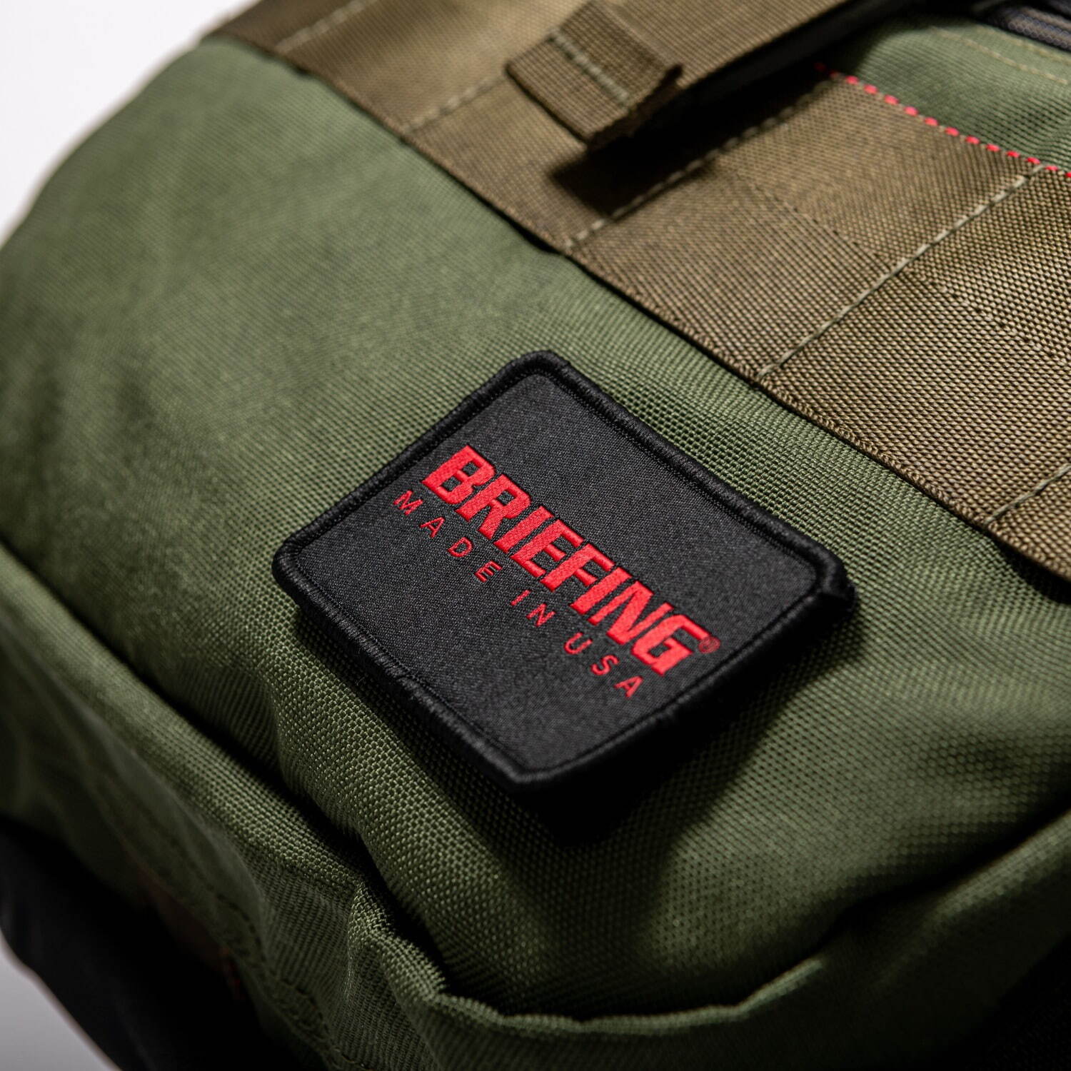 ブリーフィング25周年記念“ミリタリー”デイパックやトート、2種類の