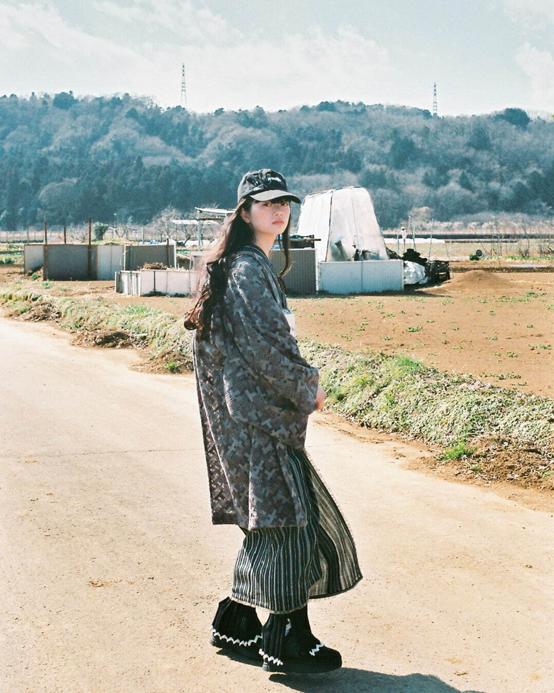 キモノ バイ ナデシコの新作ゆかた、“海”を表現した有松鳴海絞りの浴衣