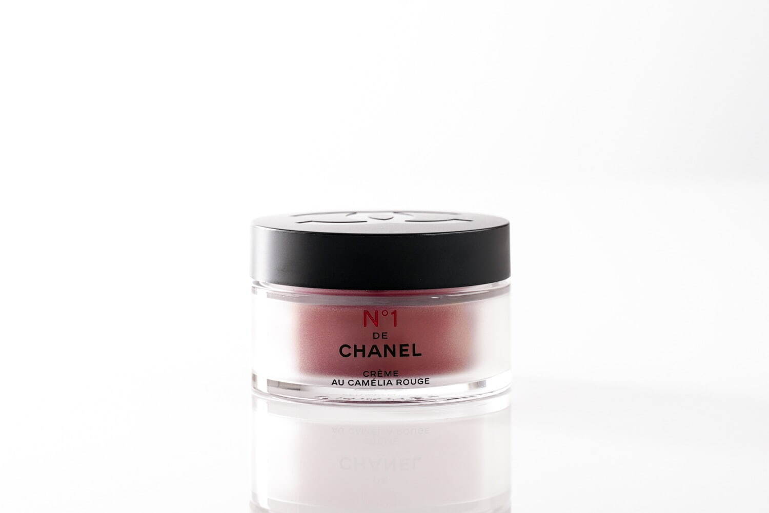 シャネル25年春スキンケア、レッド カメリア着想「Nº1 ドゥ シャネル