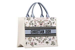 ディオール“蝶と花”絡み合うハートのアイコンバッグ「レディ D-ライト