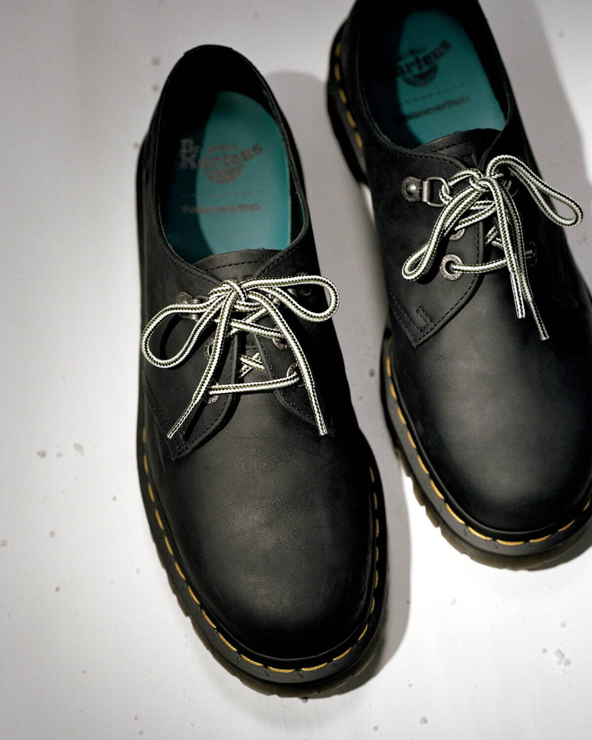 ドクターマーチン×ディスイズネバーザットの「1460」ブーツ、経年変化