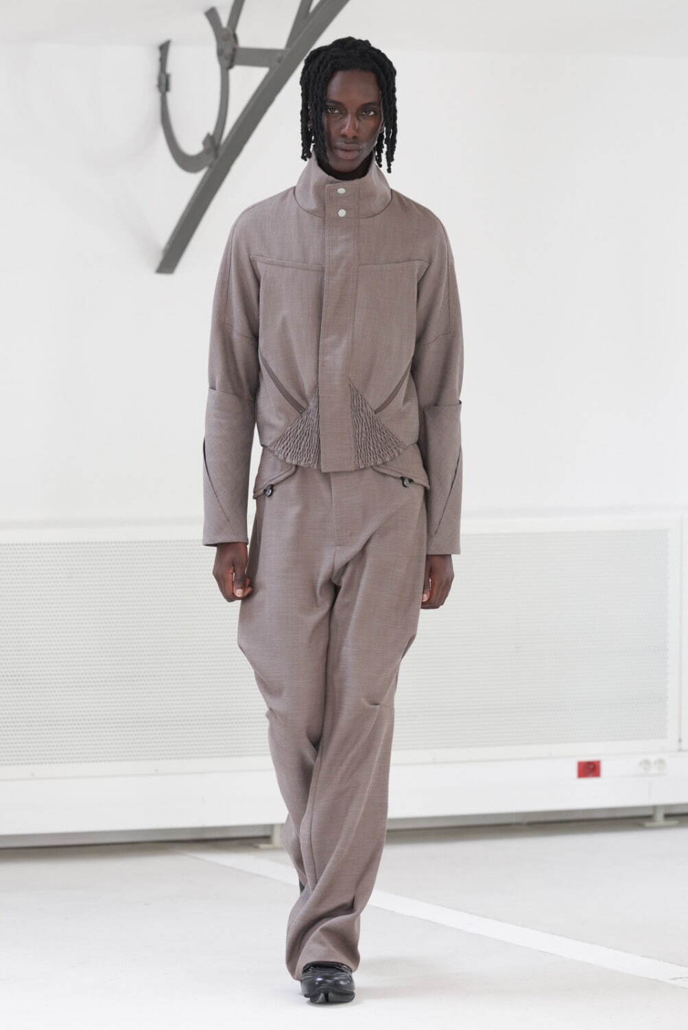 キコ・コスタディノフ(KIKO KOSTADINOV) 2025年春夏メンズコレクション