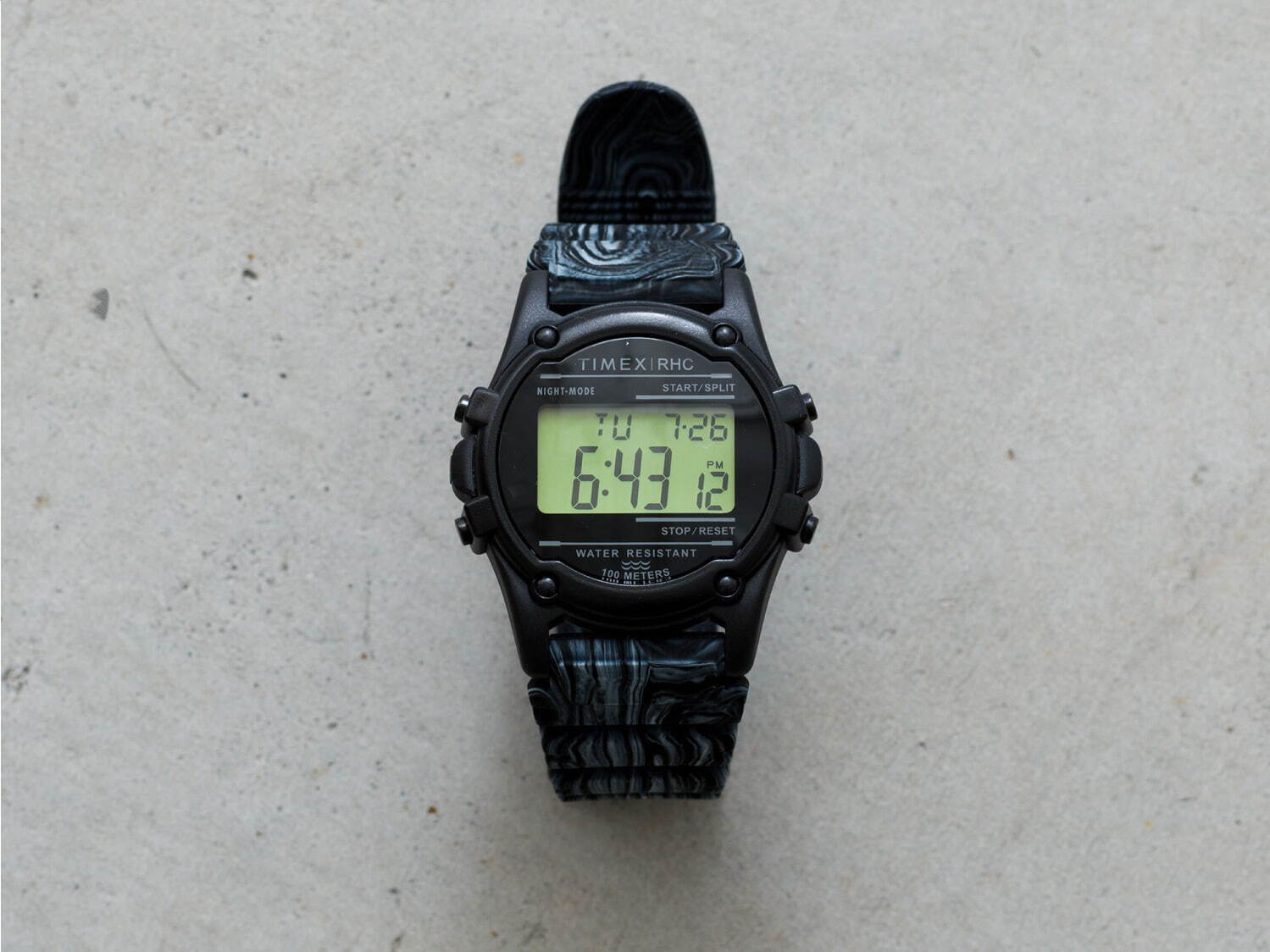 タイメックスのRHC ロンハーマン限定腕時計「アトランティス