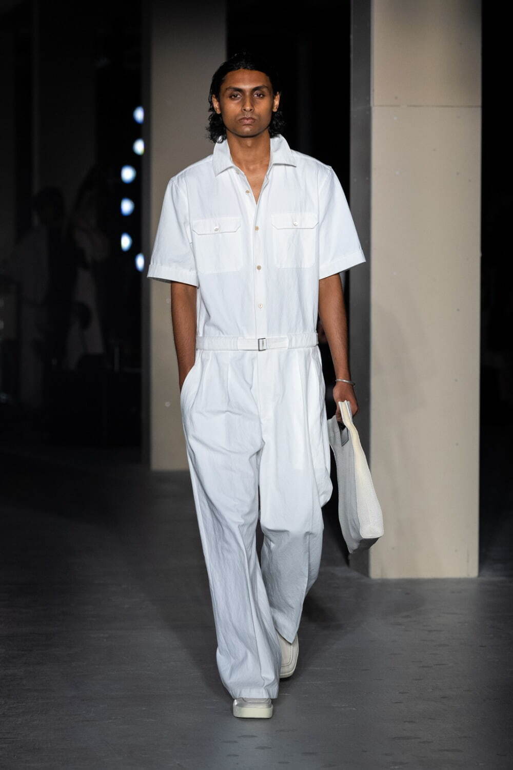 イレニサ(IRENISA) 2025年春夏ウィメンズ&メンズコレクション