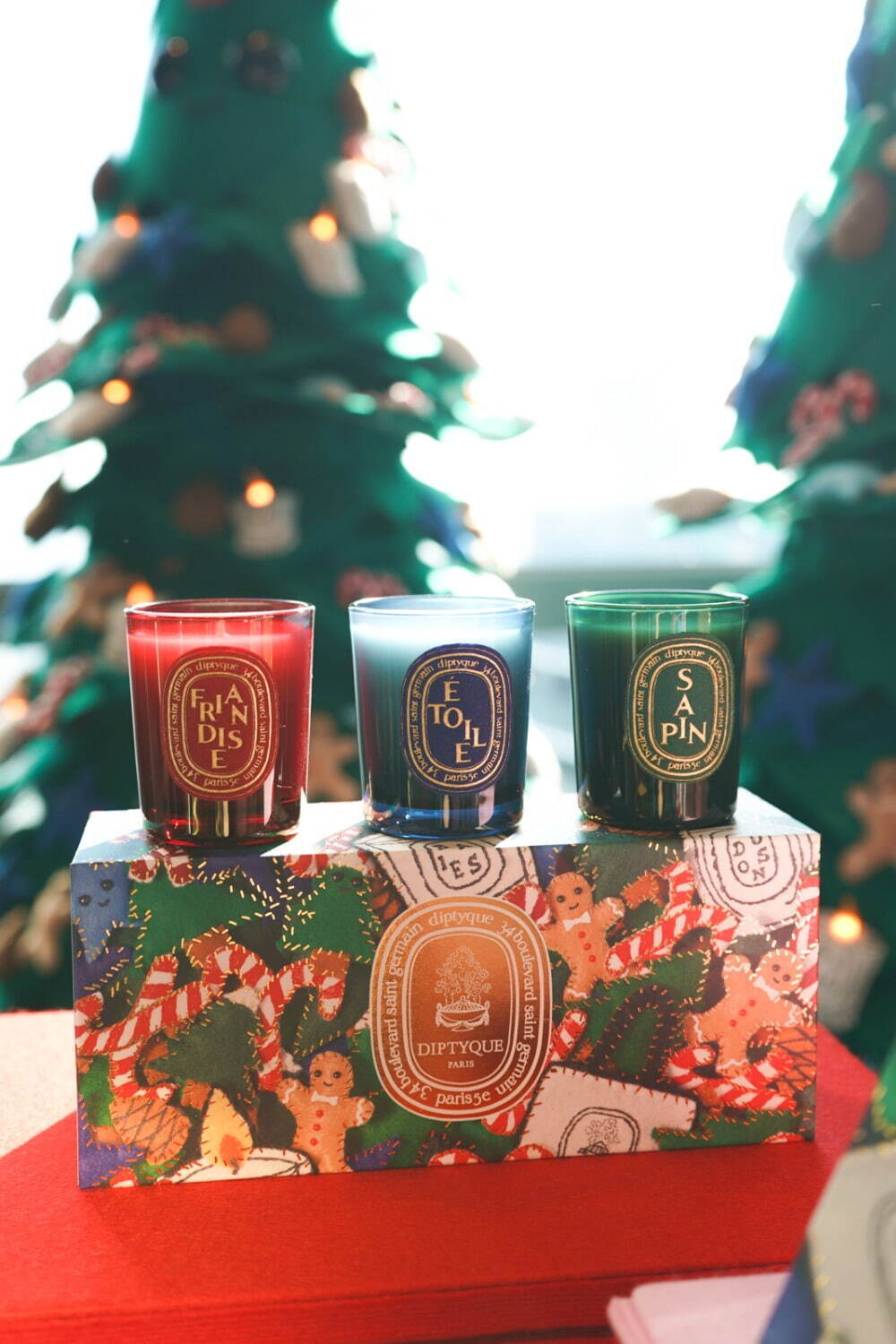 ディプティック24年クリスマスコフレ第2弾、“限定の香り”3種の