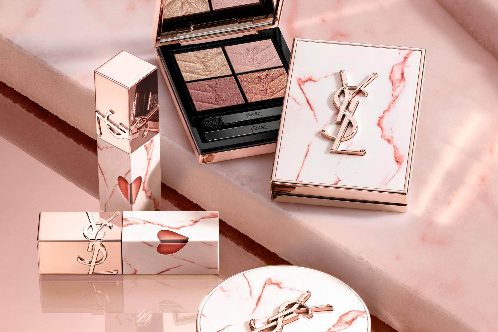 イヴ・サンローラン・ボーテのクリスマス限定コスメ、キスマークで彩っ