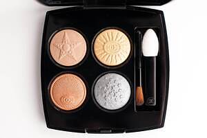 シャネル25年秋「ボタン」着想アイシャドウ、シャネル N°5のボトルや