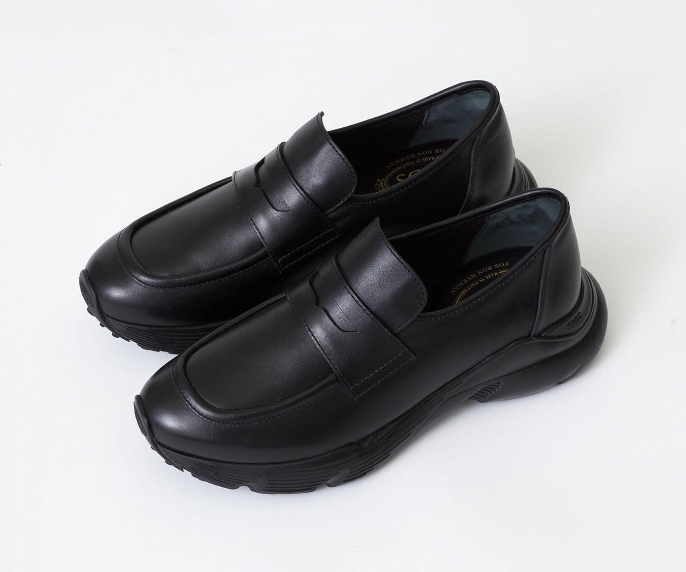 トッズ フォー ロンハーマン、ローファー風の厚底スニーカー＆2WAY