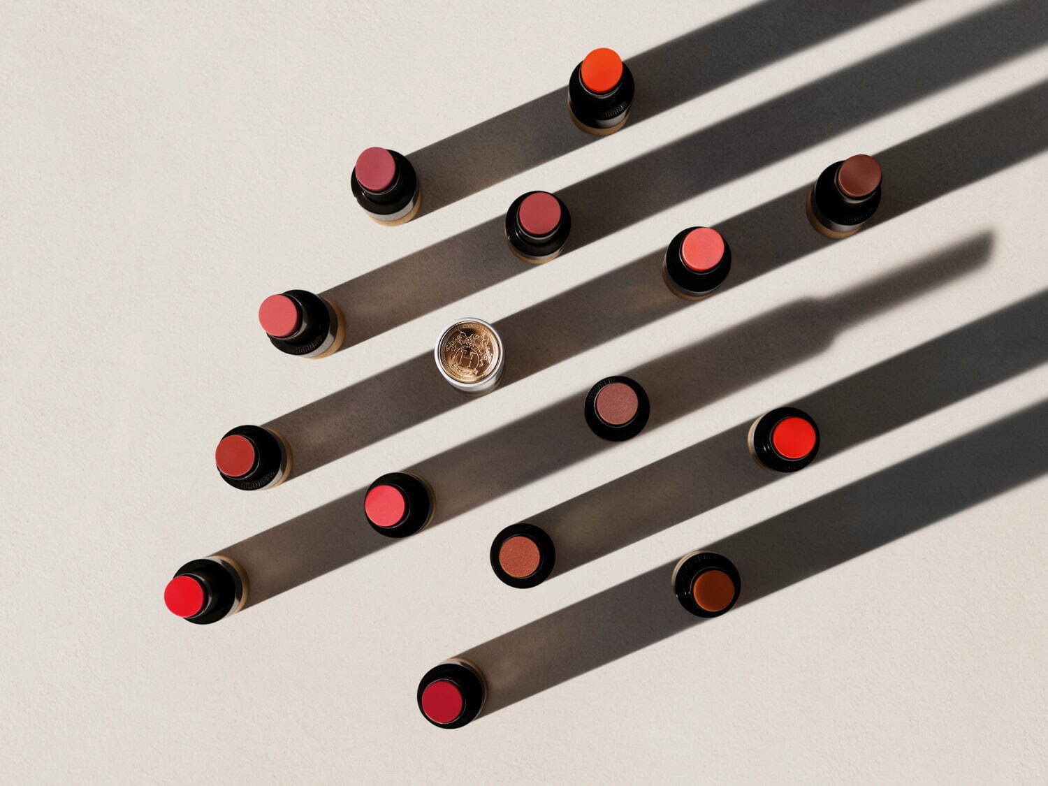 エルメス〈ルージュ エルメス〉“シルク”着想の新作リップが25年春誕生