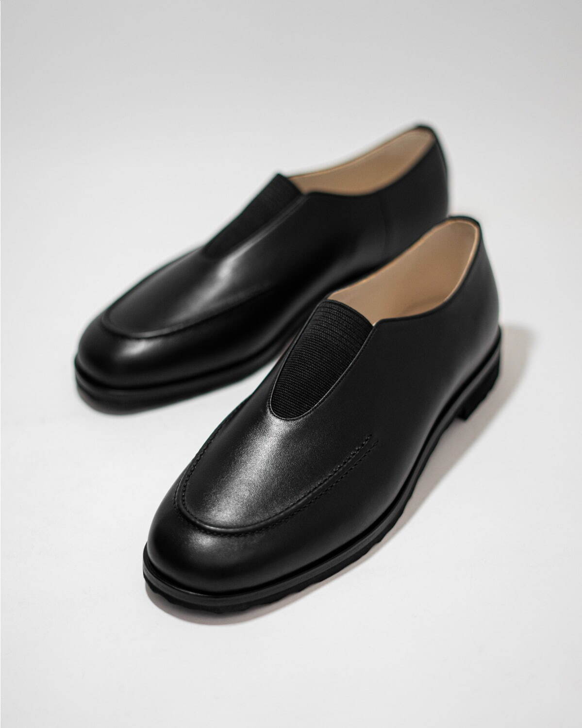 フット・ザ・コーチャーのメンズシューズ、ローファー風オペラパンプス