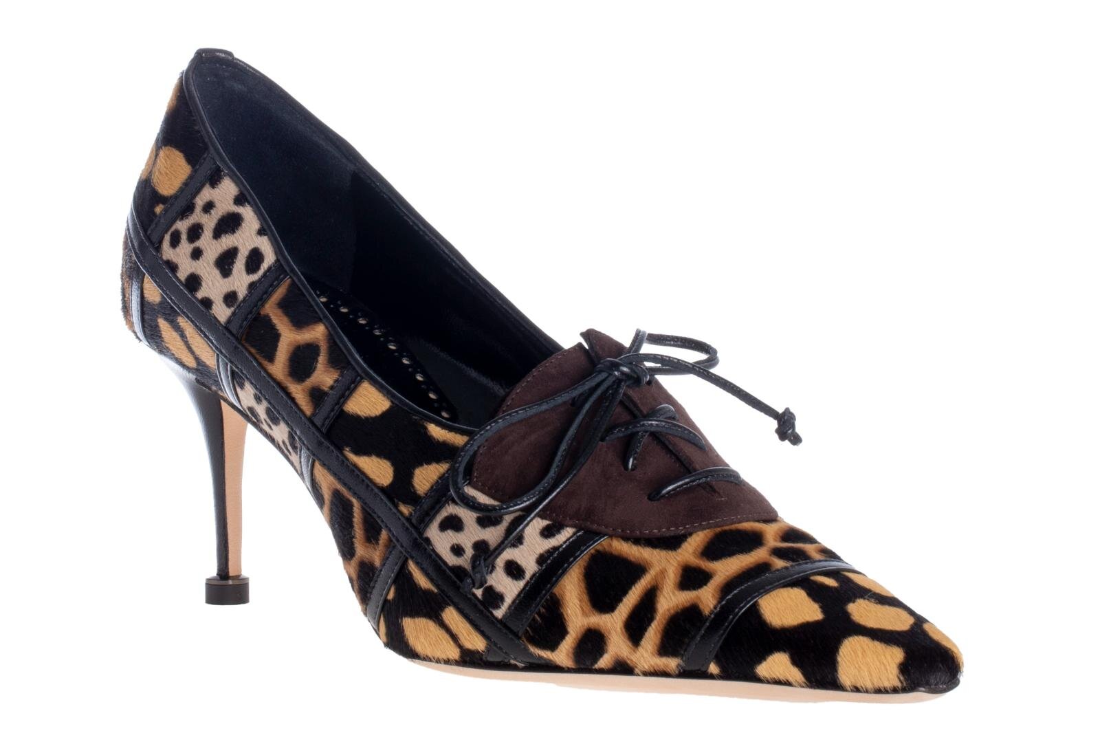 マノロ ブラニク