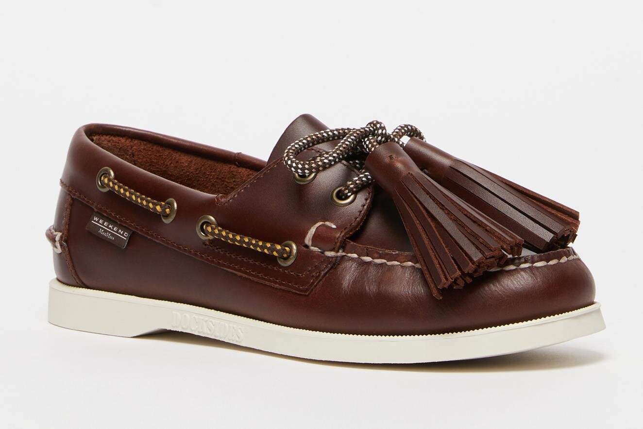 シーロン×ハルタ“星降る夜の猫”シューズ、3匹の子猫付きローファー