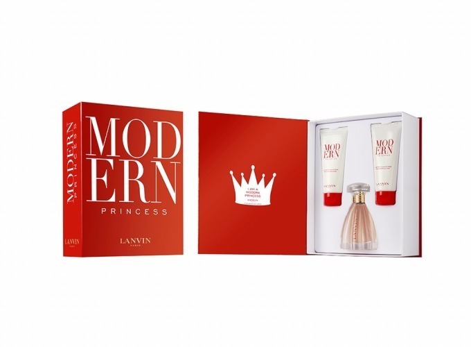 ランバンのクリスマスコフレ、人気香水とボディローション＆シャワー