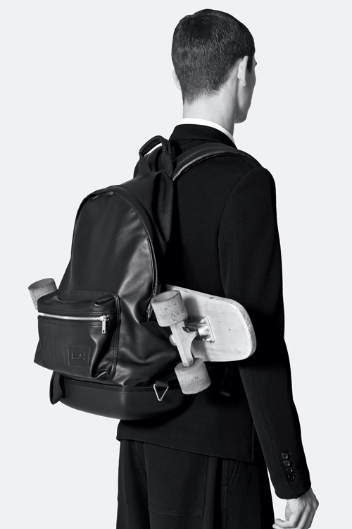 特集】クリスヴァンアッシュが提案する働く男のためのモード