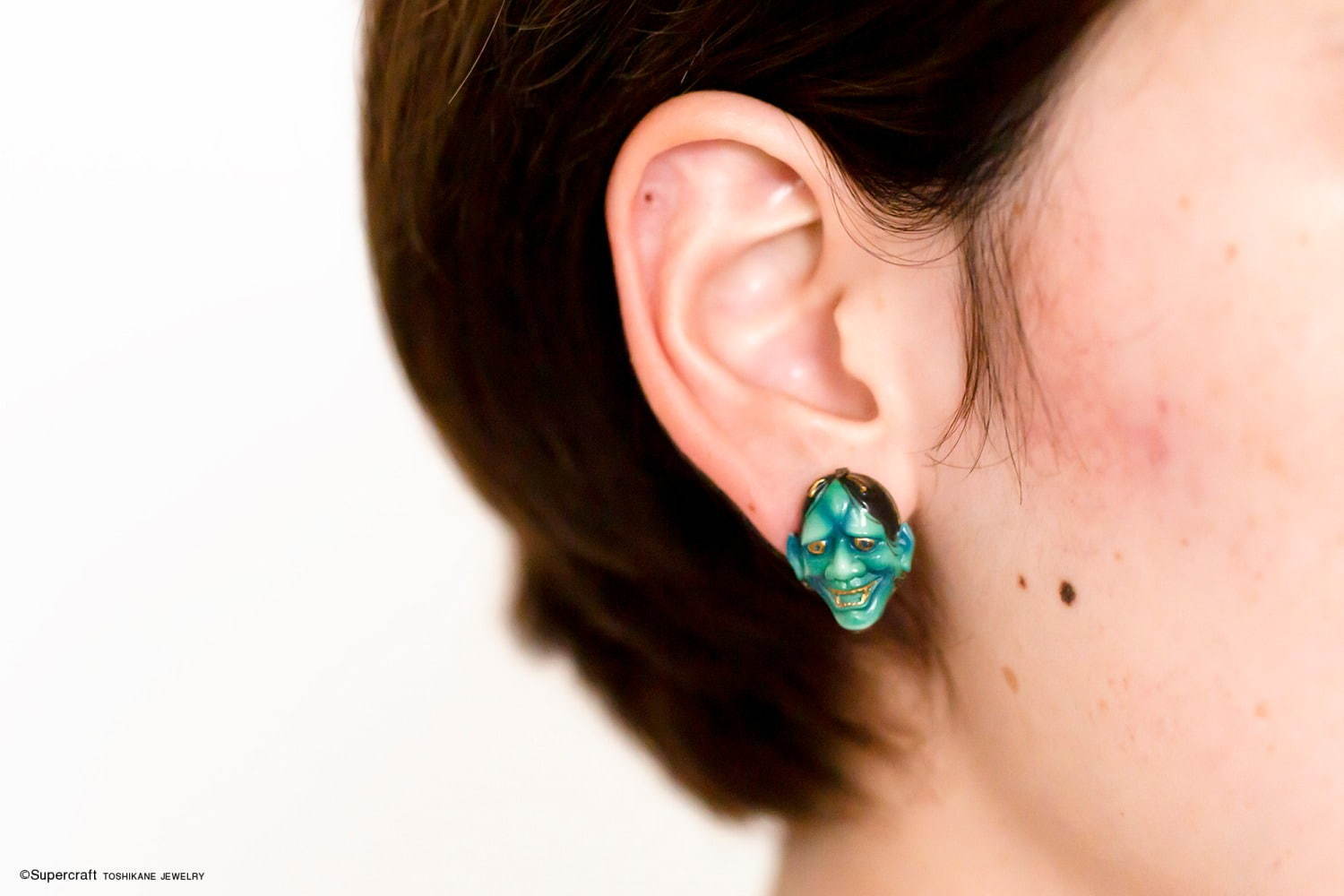 幻の有田焼ジュエリー”トシカネ世界初の展覧会が渋谷で、再現不可